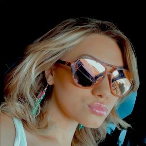 Meet your Posher, Presley